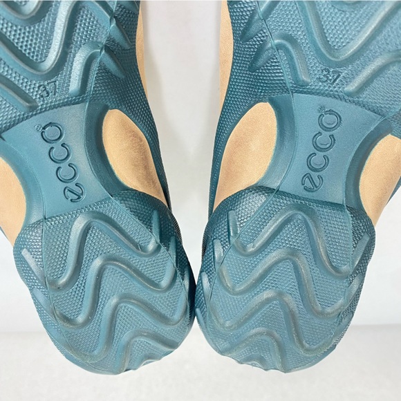 Ecco Minimalist Leather Reflective Hiking Walking Shoes, Women’s 37 EU/ 6-6.5 US - Picture 15 of 16